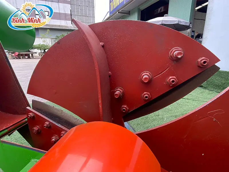 dao-may-bam-chuoi_result222